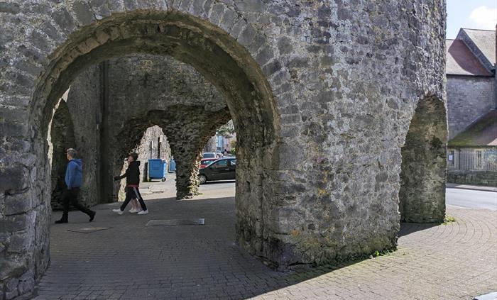 Five Arches